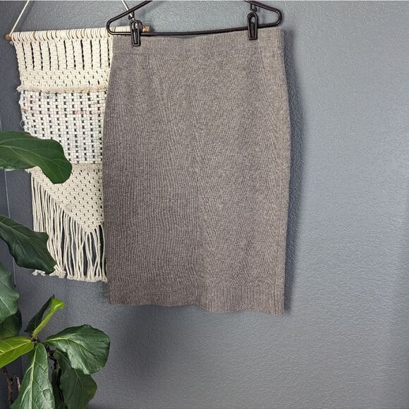 W By Worth Knit Wool Skirt Womens Medium Retail $228 - Picture 2 of 8